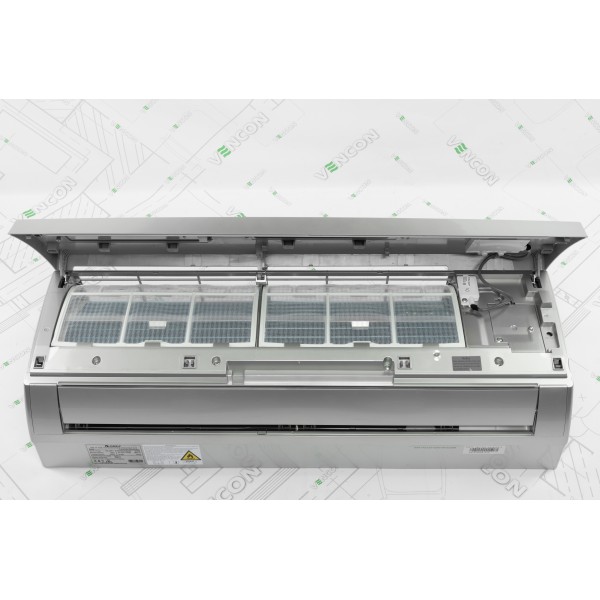 Gree Lomo GWH12QC-K6DND2D Silver