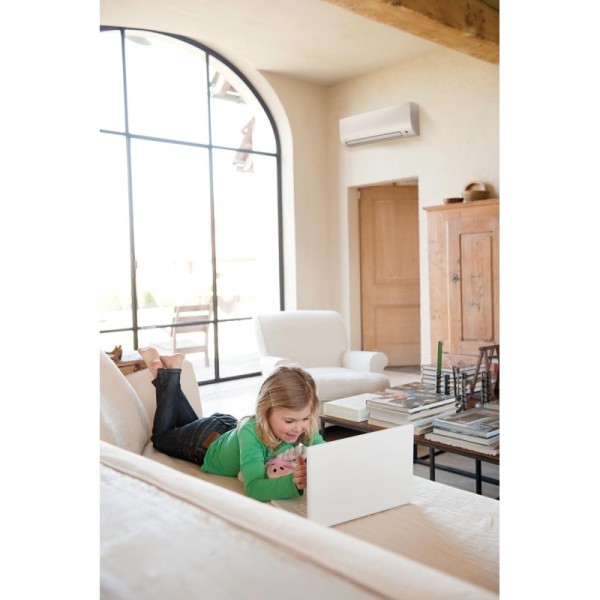 Внутренний блок мультисплит-системы Daikin Comfora FTXP25M9