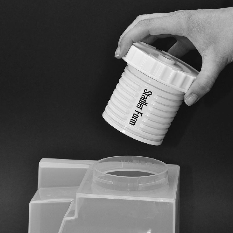 Stadler Form Anton Titanium