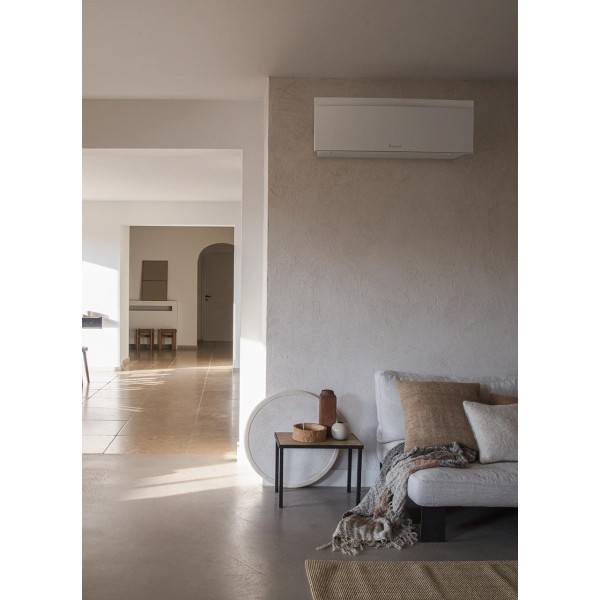 Внутрішній блок мультиспліт-системи Daikin Emura White FTXJ35AW
