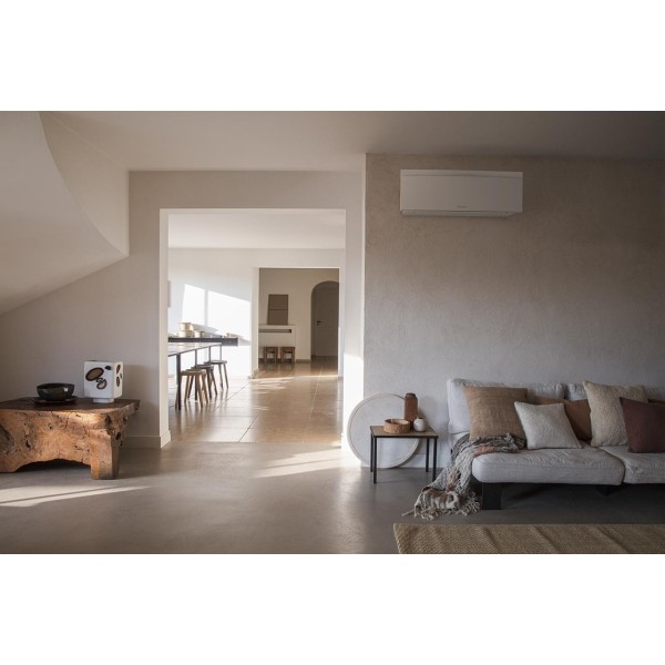 Внутрішній блок мультиспліт-системи Daikin Emura White FTXJ50AW