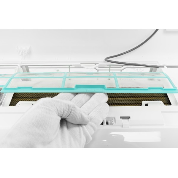 Samsung Basic AR12TXHQASINUA