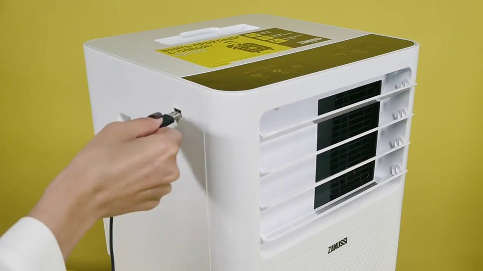 особливості Zanussi ZACM-08 MP-III/N1